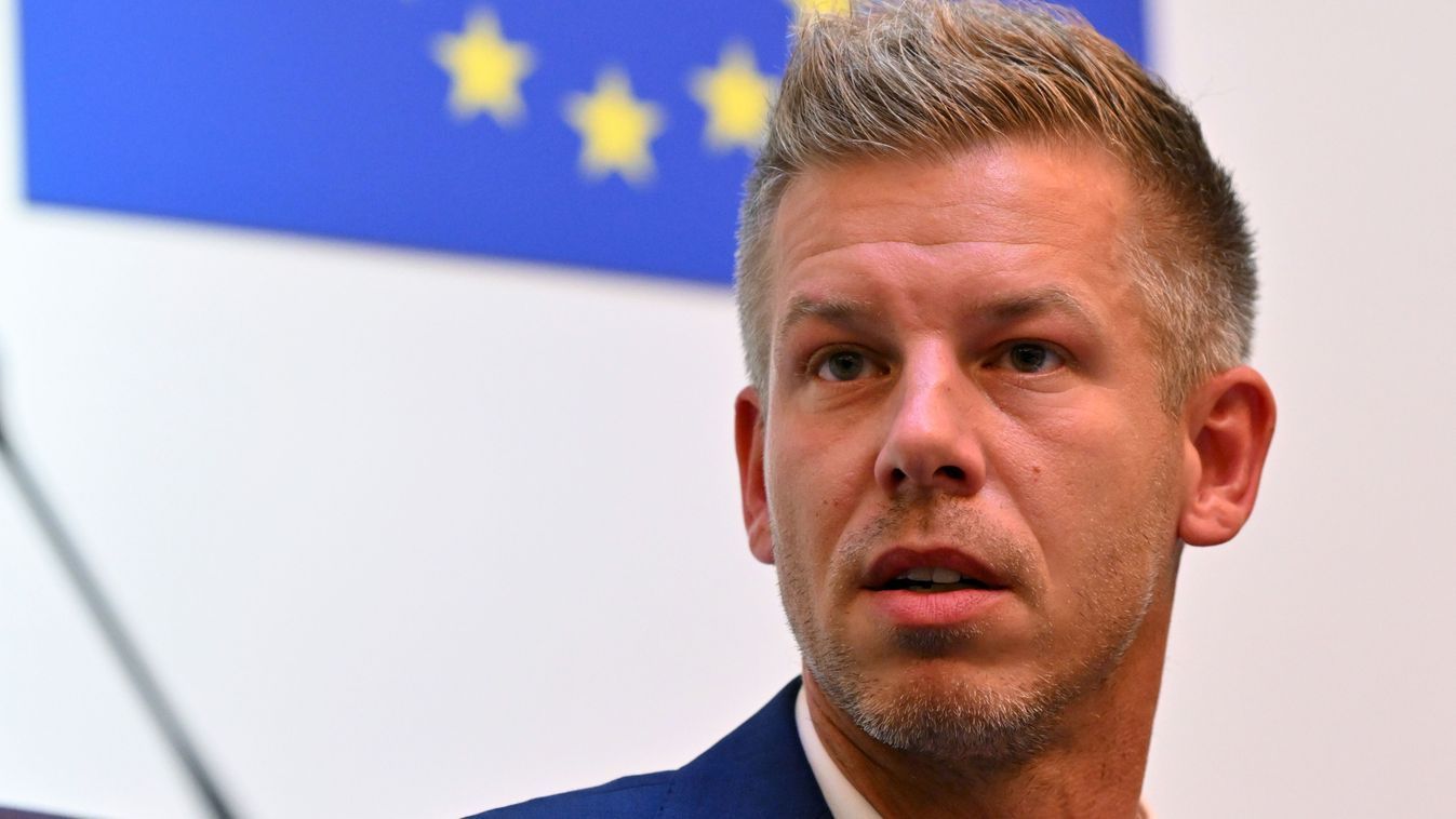 Magyar Péter: a Tisza EP-képviselői nem szavazták meg Ukrajna gyorsított uniós csatlakozását Magyar Péter: a Tisza EP-képviselői nem szavazták meg Ukrajna gyorsított uniós csatlakozását